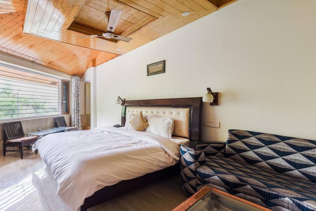 Kasauli Cascade A Cheerfull 4 Bedroom Challet Exterior foto